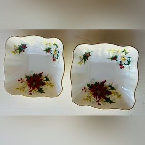 Vintage ROYAL ALBERT POINSETTIA CANDY NUT DISH 4 5/8" Sweet Meat Dish. Set Of 2